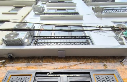 Bán nhà cực đẹp Thịnh Liệt, 6 tầng thang máy, ngõ 3 gác, 33m2, MT 4.2m giá 8.95 tỷ
